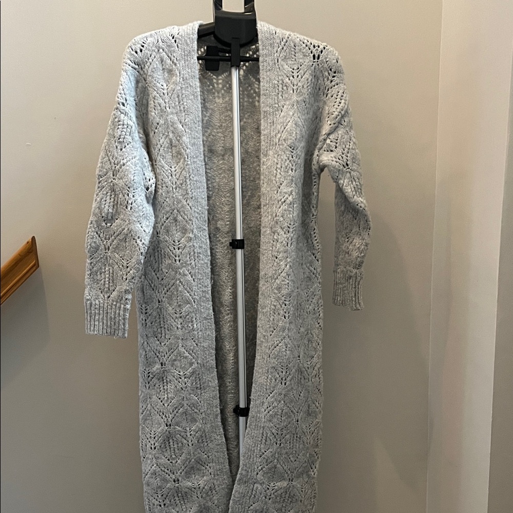 VENUS Soft Gray Knit Sweater Long Cardigan - Size XSmall